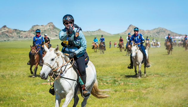Female horse-riders, trek, long ride, women